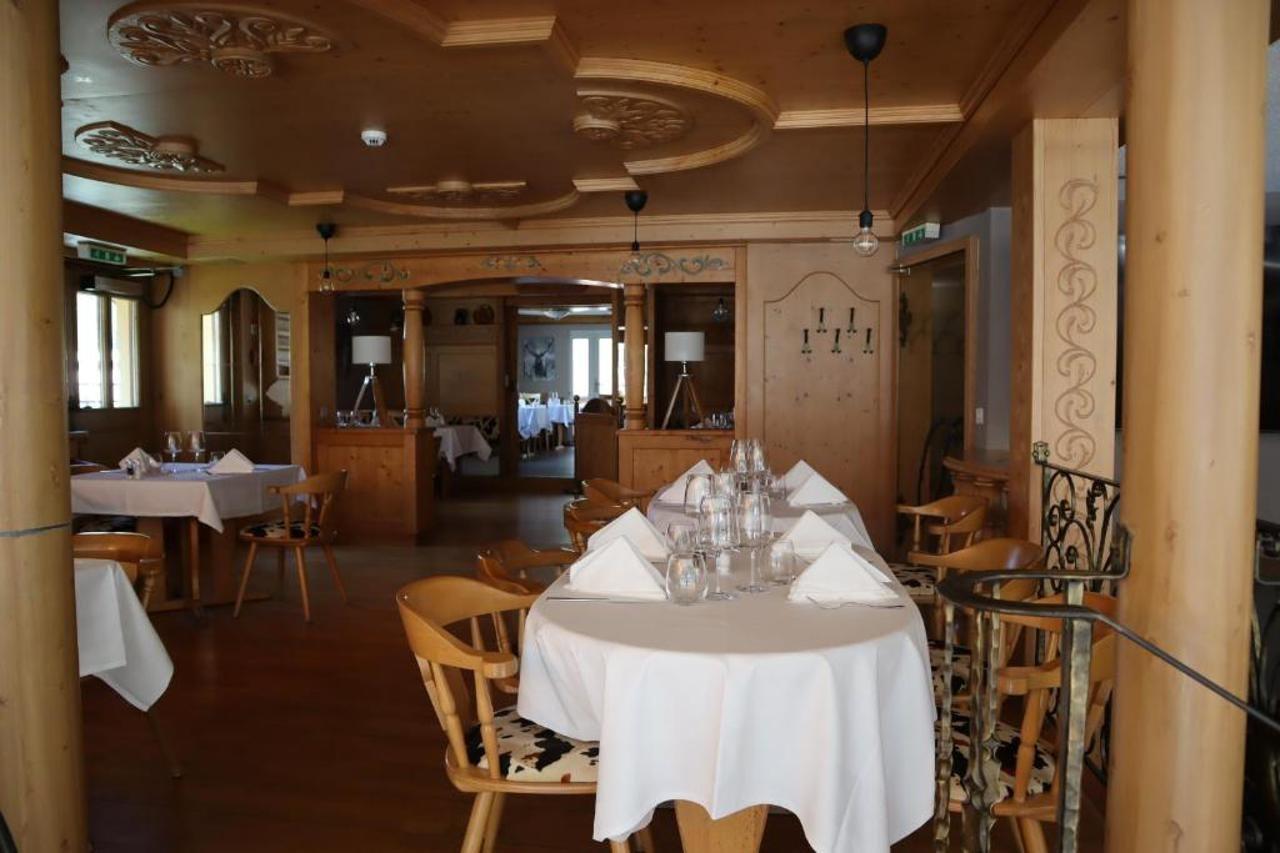 Touristen-Chalet Loèche-les-Bains Extérieur photo