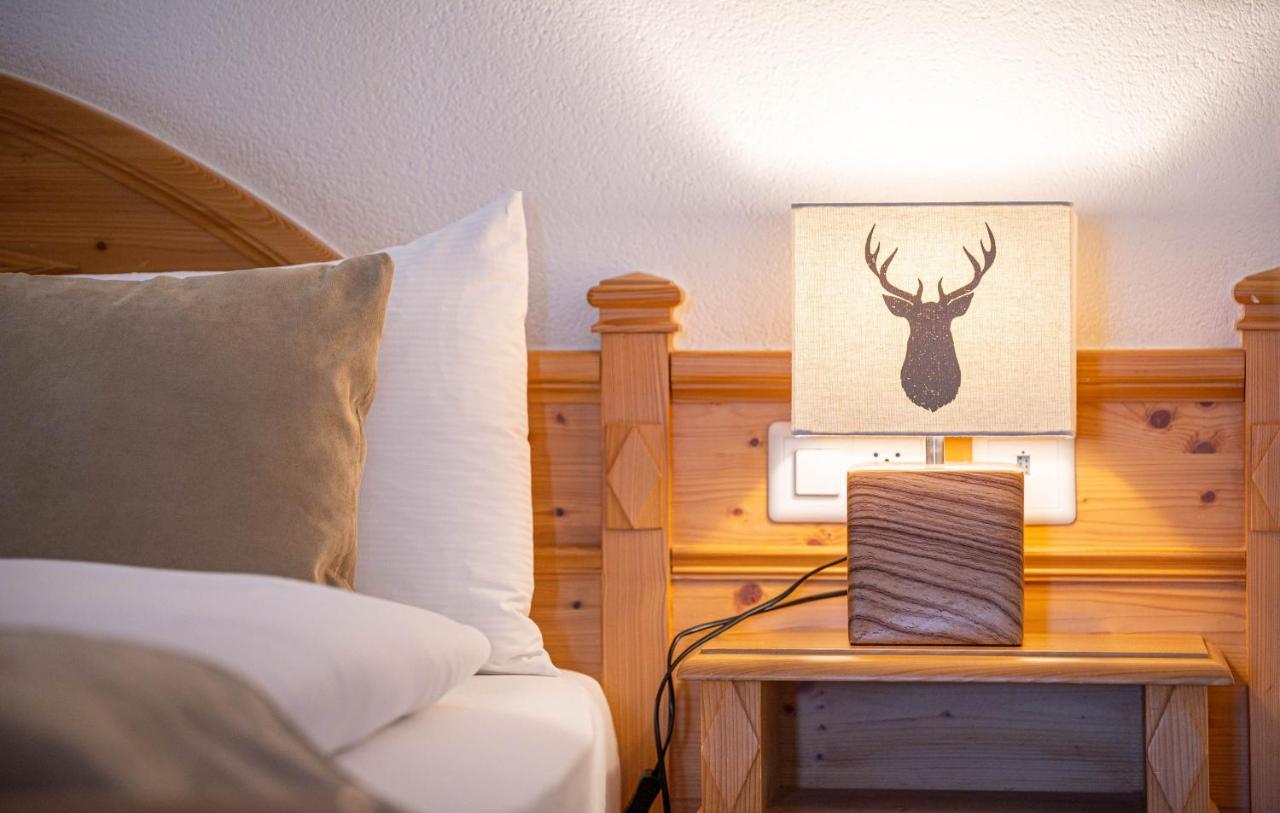 Touristen-Chalet Loèche-les-Bains Extérieur photo